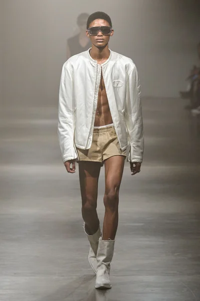 Look 31